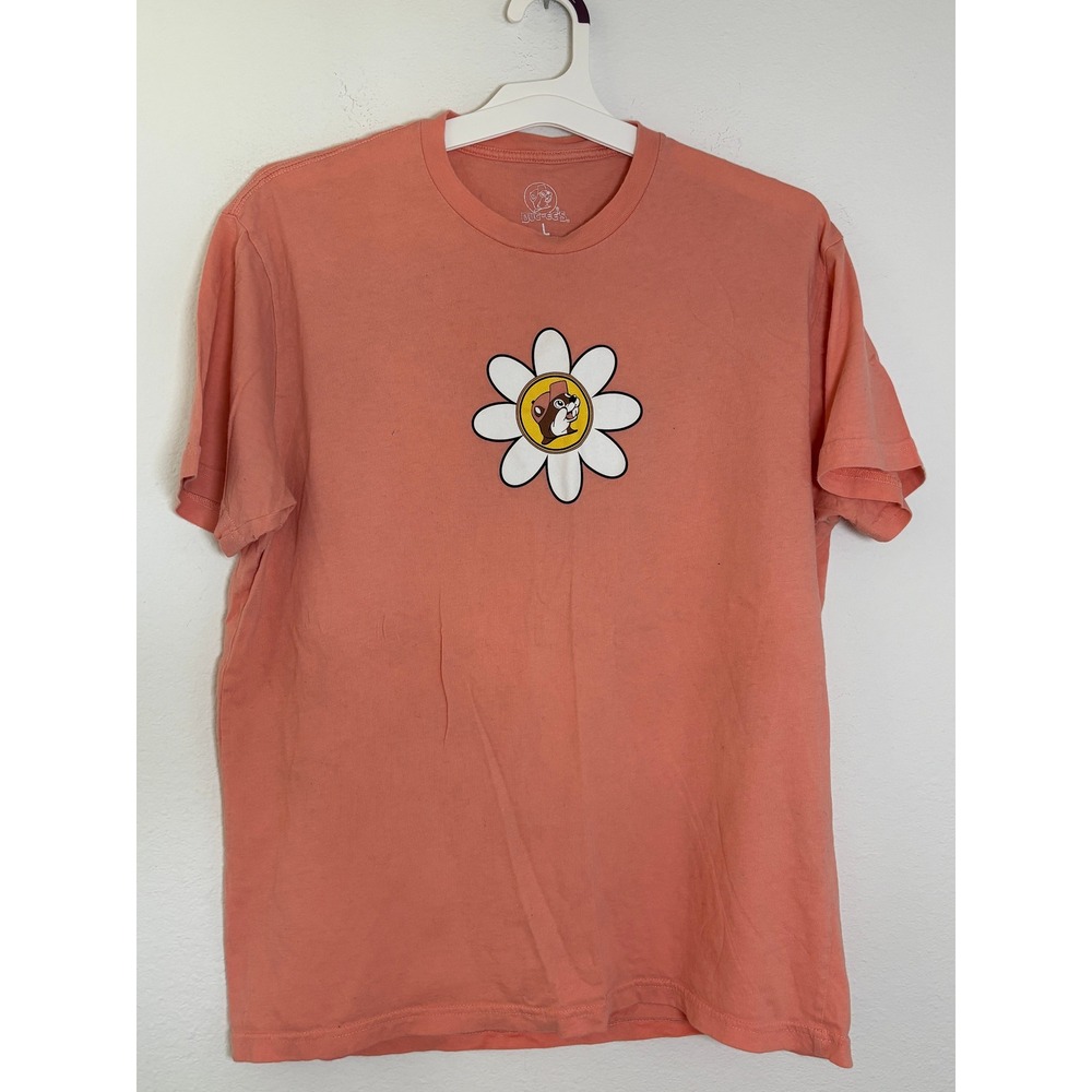Buc-ee's More Worry Less Daisy Graphic T-Shirt Coral Pink Large L Short Sleeve